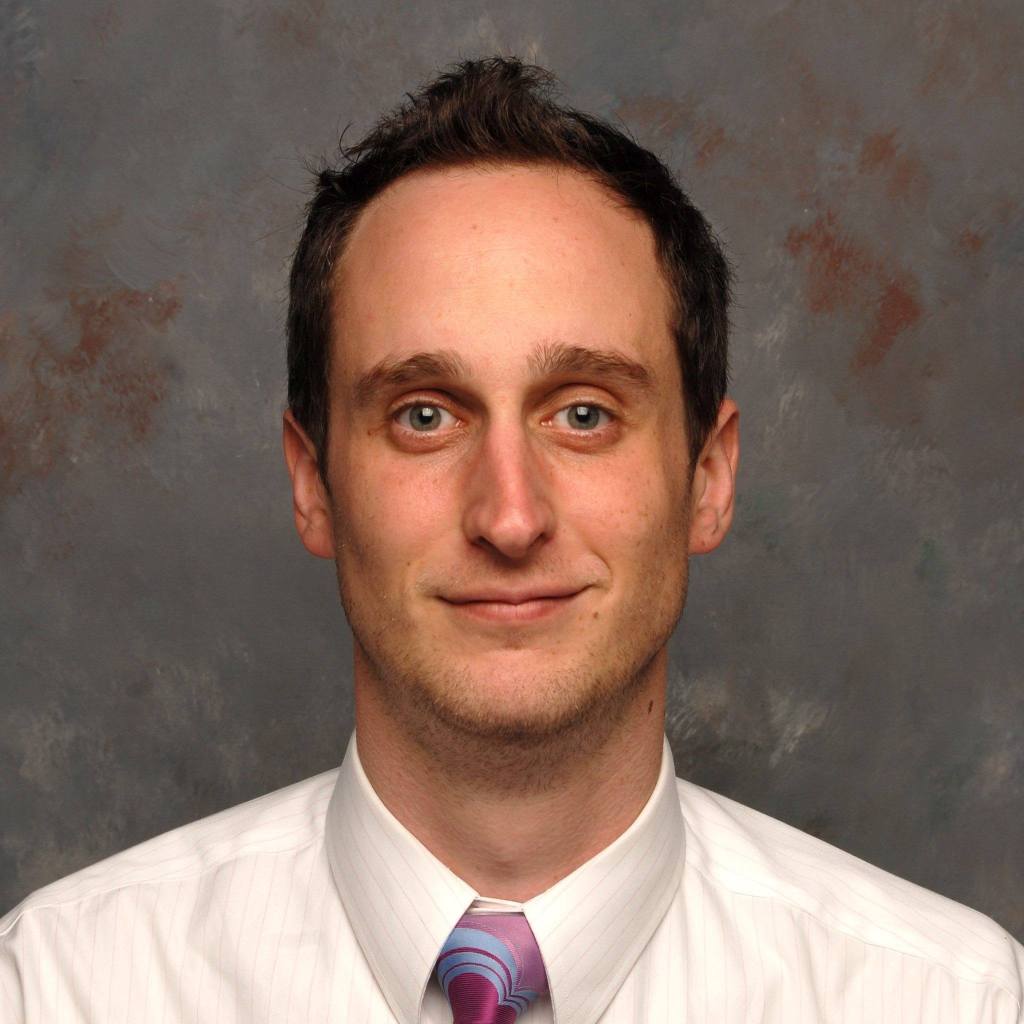 Dr. Gabe Ariciu, DC, functional medicine and applied kinesiology chiropractor in Springfield, MO